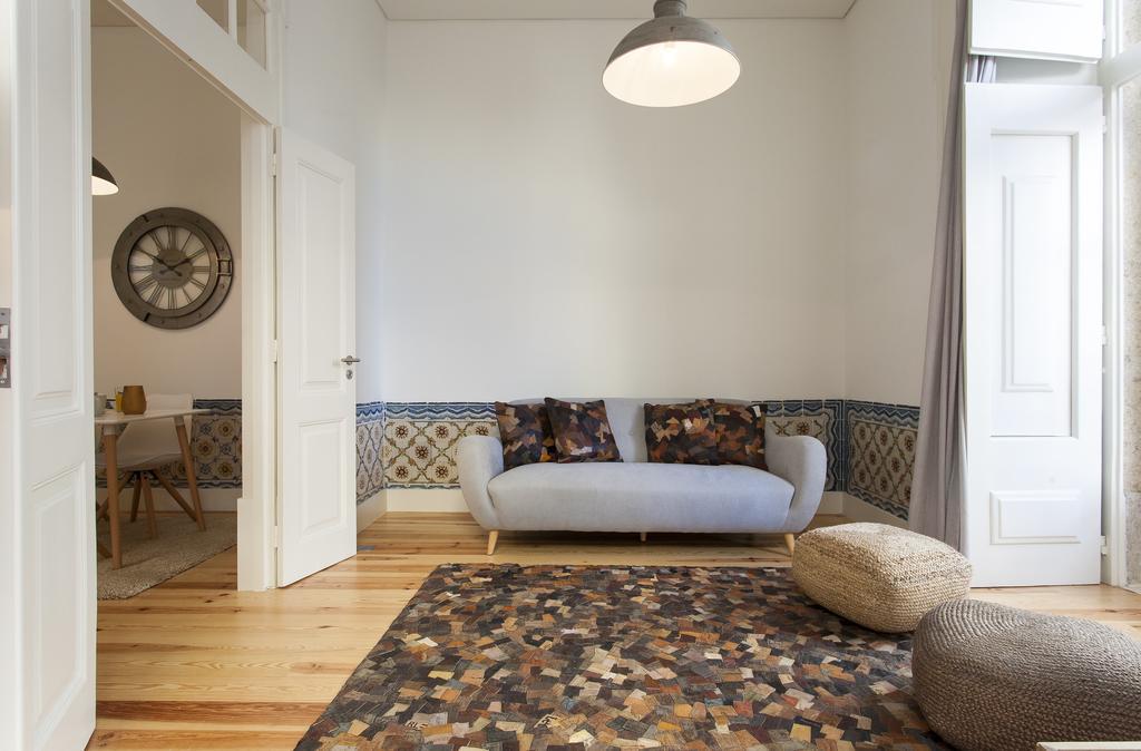 Joivy Downtown Design Apartments Lisbona Esterno foto
