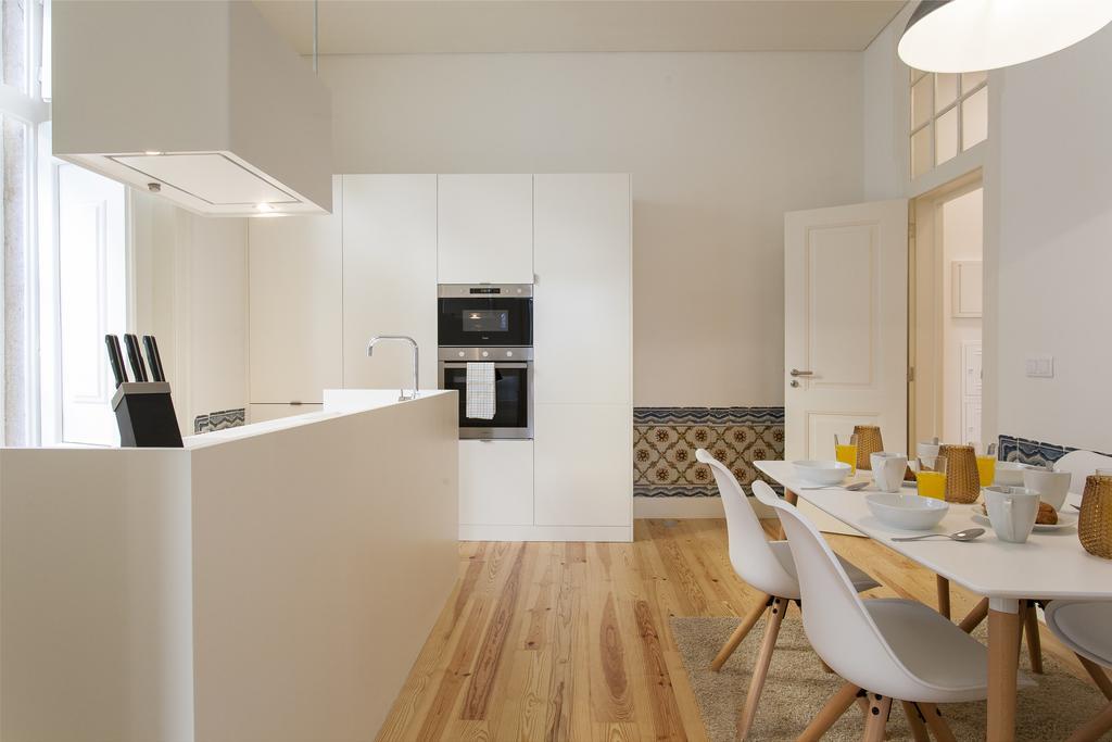 Joivy Downtown Design Apartments Lisbona Esterno foto
