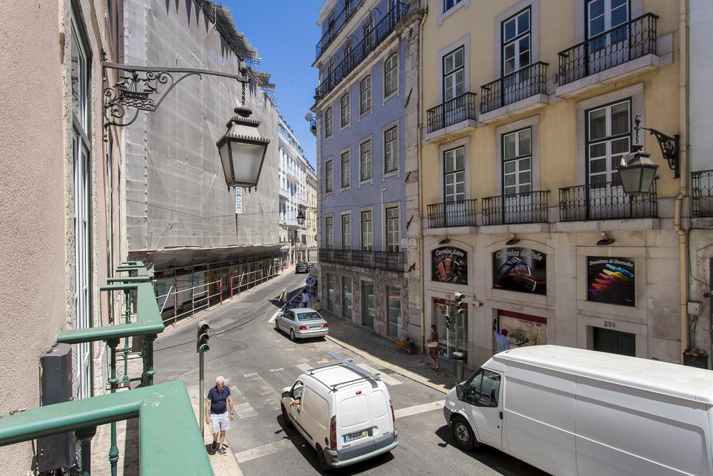 Joivy Downtown Design Apartments Lisbona Esterno foto